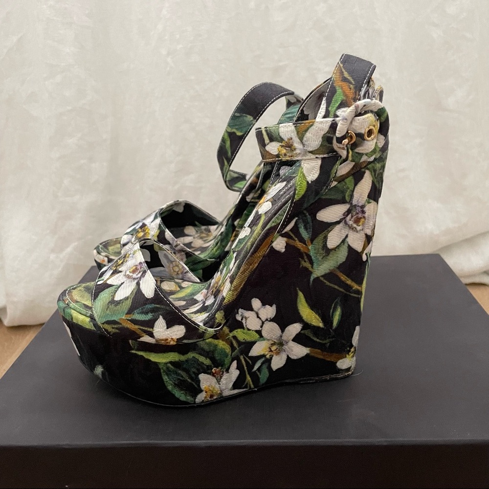 Dolce & Gabbana Sandal